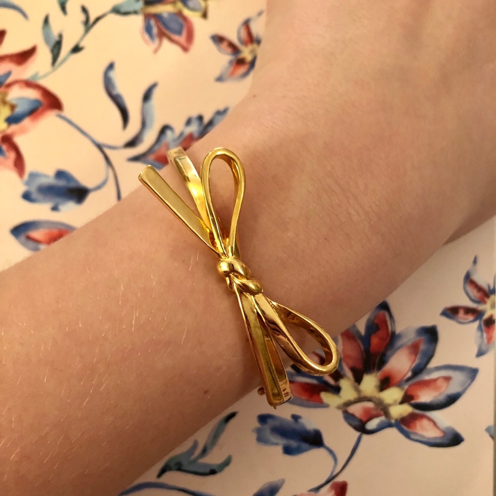 Kate Spade ♠️ Gold Skinny Bow Bangle Bracelet